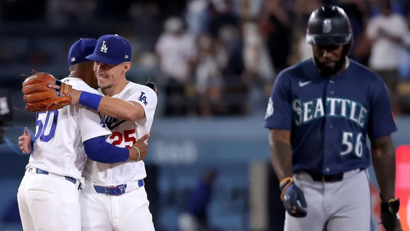 Mariners lose another road series as Dodgers coast to 6-2 win in LA