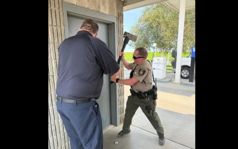 Franklin County Deputies Rescue Man Trapped in Gas Station Bathroom, Faulty Deadbolt