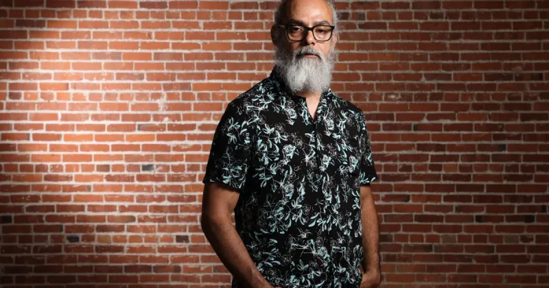 Meet Israel James Hunter: Musician, artist and yoga instructor