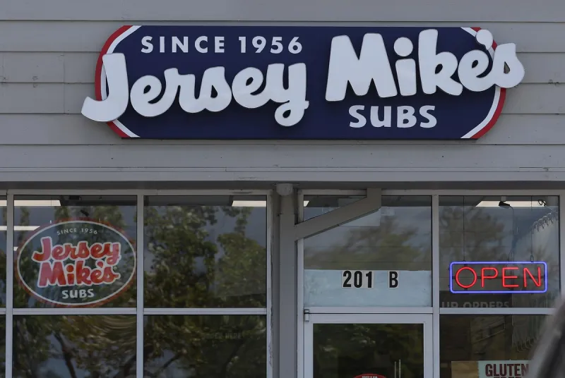 Jersey Mike's is coming to East Wenatchee, but when?