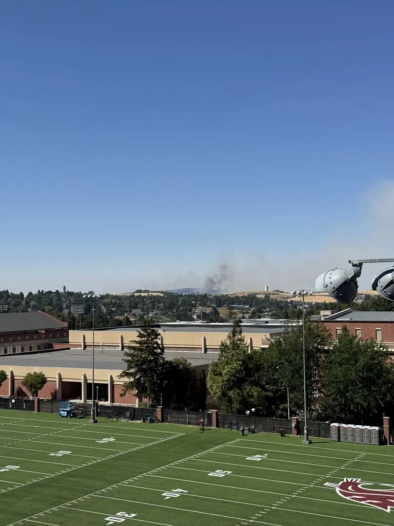 Fire starts northwest of Pullman
