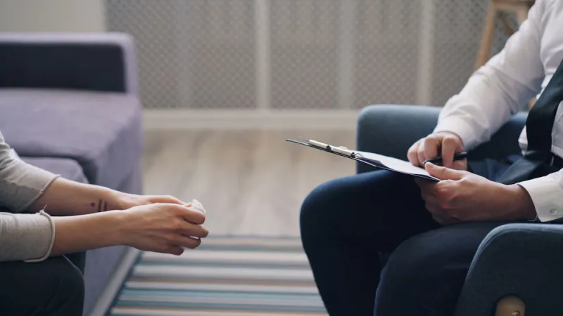 Washington therapist takes "counseling censorship" fight back to court