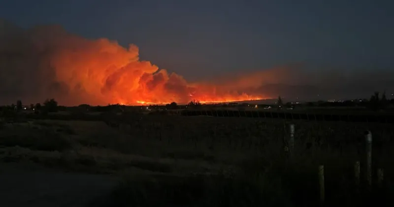 Evacuation notices dropped for Colwash Fire in Yakima and Benton counties