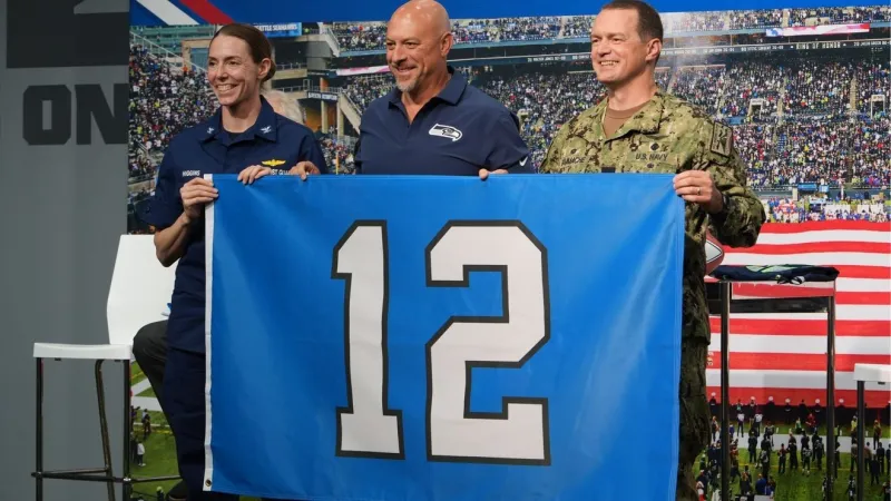 Seahawks host sailors, Coast Guard members for annual Salute to Service event