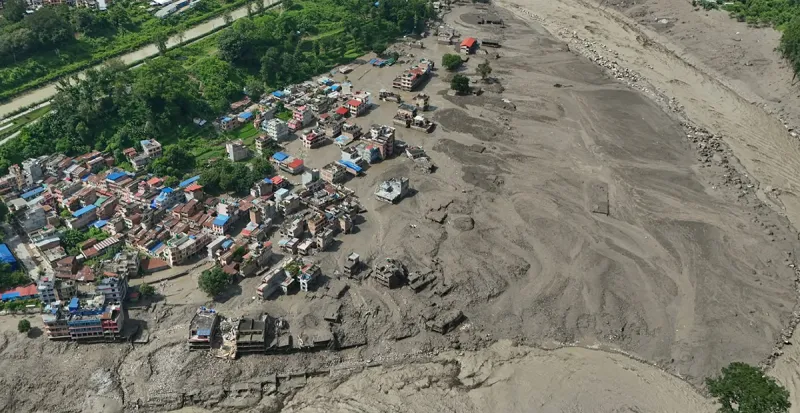 Catastrophic floods kill over 360 in Nepal and Tibet, with more than 1,400 missing