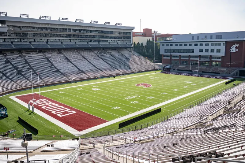Cougar football bench battle: Who may the Cougs roll out in the Apple Cup?