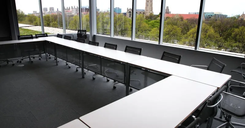 Opinion: Good call, University of Chicago. Sometimes the best classroom technology is no technology at all