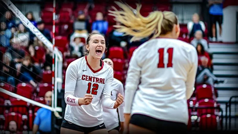 Wildcats Crack AVCA Top 25 After Unbeaten Opening Weekend