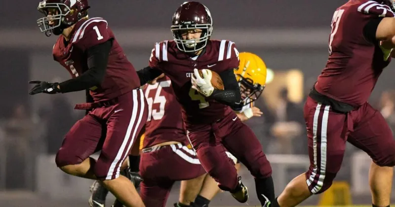 Prep football kickoff: Top of EWAC West should have familiar Kittitas County flavor
