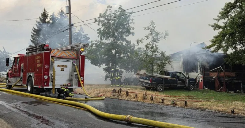 Firefighters battle house fire in Tieton area