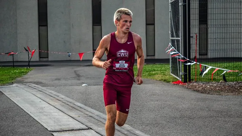 Breen & Harrison Retain Their Titles at the CWU XC Opener