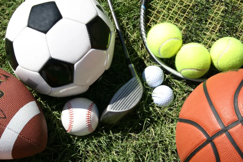 Naselle earns first win