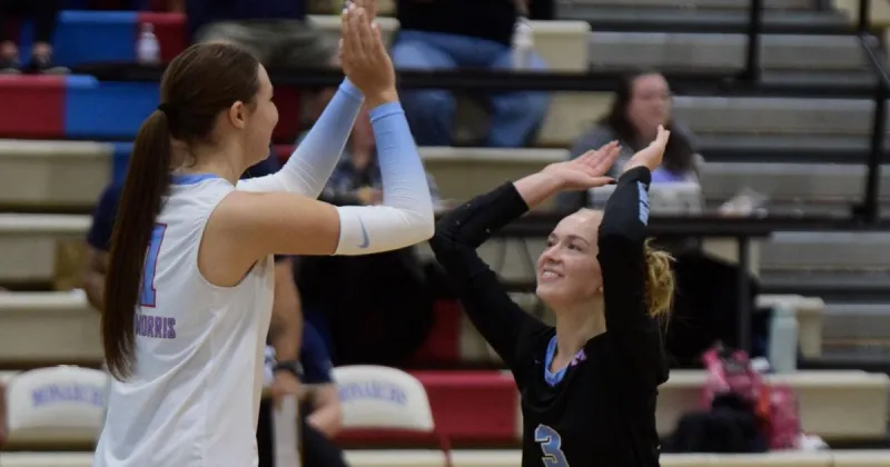 Mark Morris volleyball sweeps rival, improves to 5-0