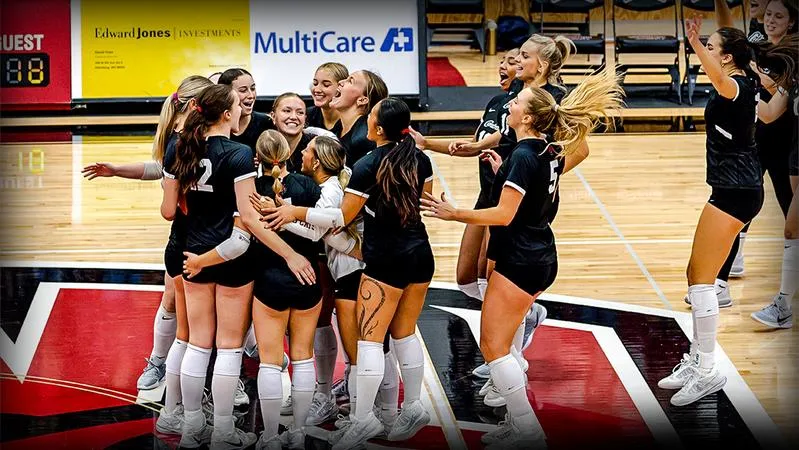 Wildcats Complete Alaska Sweep Weekend with Straight-Set Win Over Nanooks
