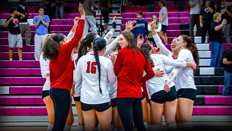 Volleyball's Complete Weekend Earns GNAC Team of the Week Award