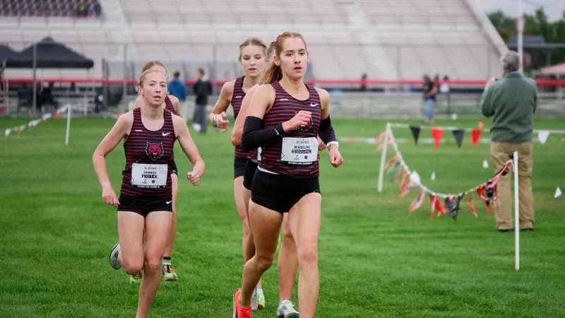 Wildcats Cross Country Travels to Rival Territory for Bill Roe Classic