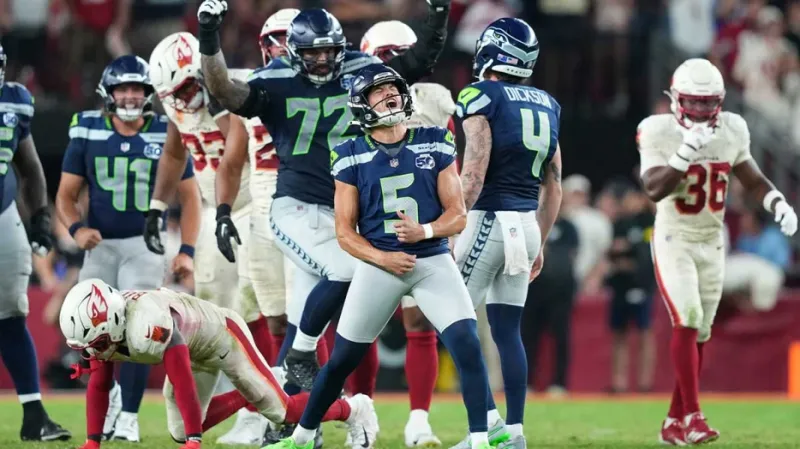 Ray's Ranks week three: The Hawks make their nest at No. 1