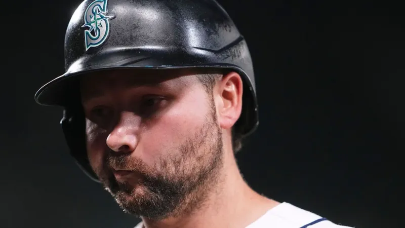 Mariners eliminated from playoff contention, capping disappointing season