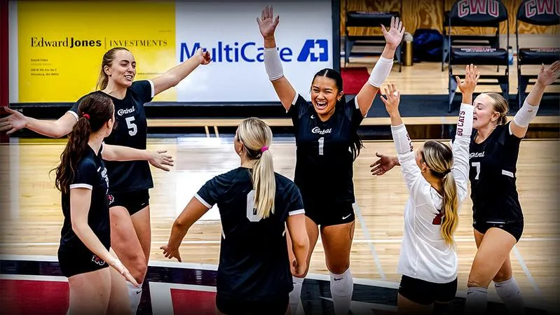 Wildcats Sweep Western Oregon for Third Straight GNAC Victory