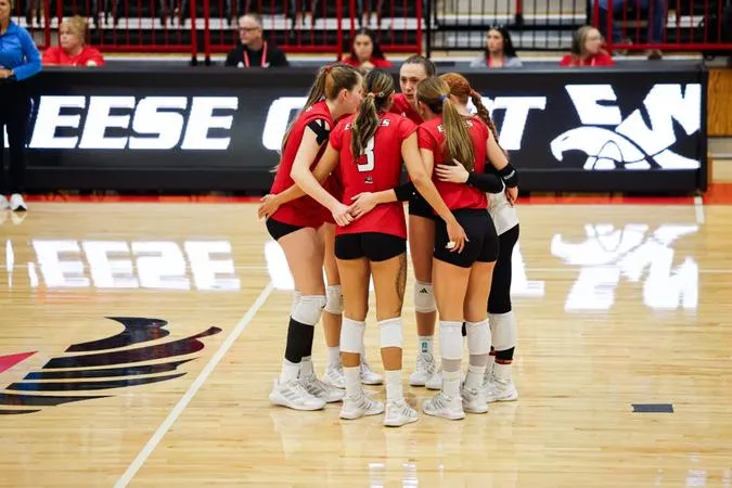 Eagles Fall to Idaho State in Straight Sets