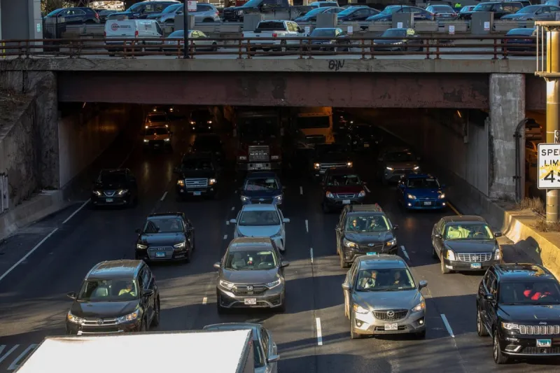 What Trump's fuel economy rollback means for drivers