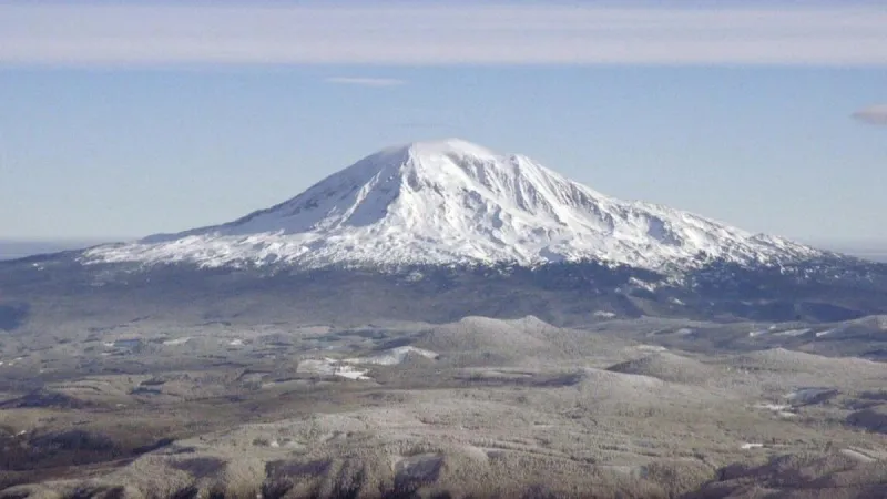 Recent Rumbles, Quakes Under Mt. Adams Grab 'Attention' of Geologists