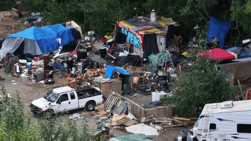 Property owners say city ignored years of warnings about violent Seattle encampment