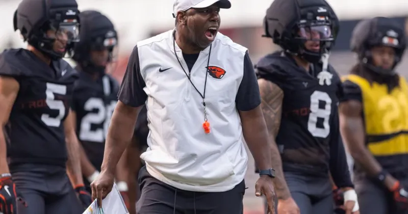 'That's not acceptable': Oregon State addressing penalties ahead of Pac-12 play