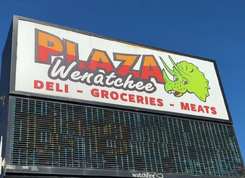 Lunch at La Plaza Wenatchee. A little bit of Mexico on S. Wen. Av