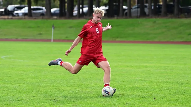 Men's Soccer falls at home to Western Oregon