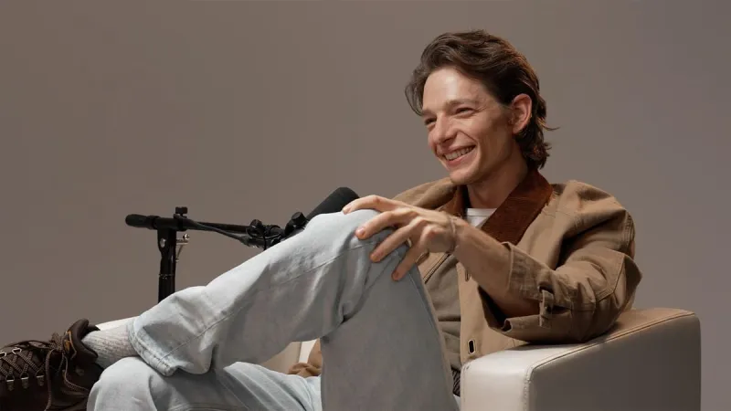 Mike Faist Embraces the Unknown