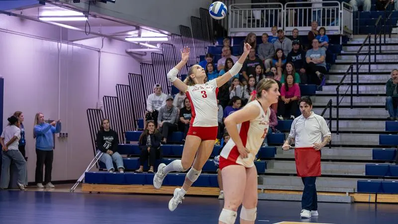 Volleyball wins at Western Washington 3-1