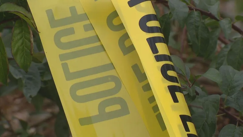 Police find victim with 2 gunshot wounds in Northgate-area parking lot