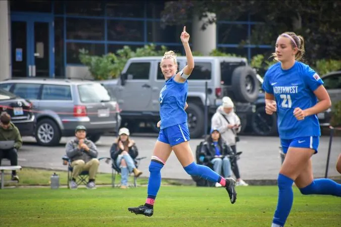 Eagles Defeat Providence, Continue Historic Streak, 1-0