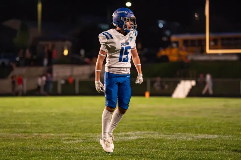 Undefeated Greyhounds face West Valley for a homecoming test