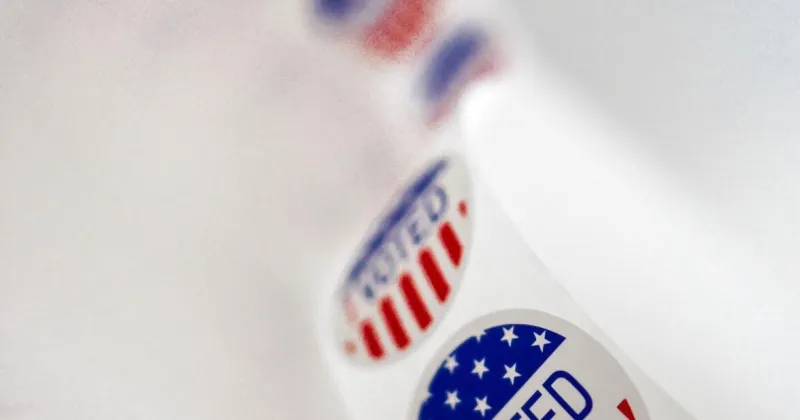 Cowlitz County commissioner candidates to square off in live debate