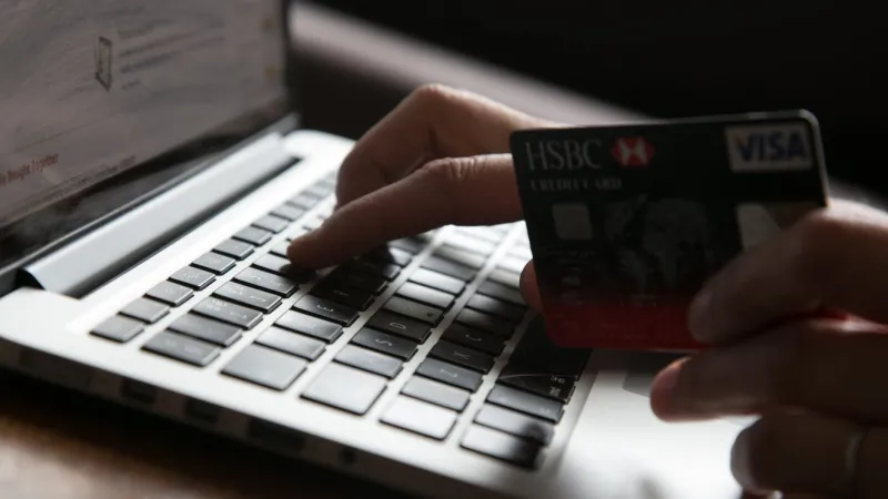 Washington residents report $1.9M lost to online purchasing scams : BBB