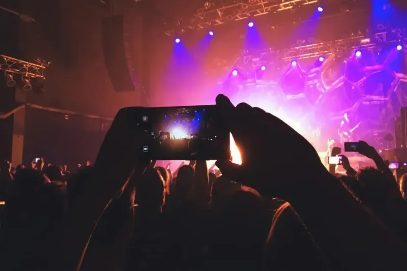 Have We Lost the Art of Living in the Moment? Phoebe Bridgers Bans Phones at "The Lost Tour"