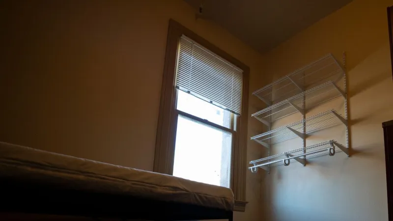 Two 11-year-old boys fall from second-story window in Seattle; one seriously hurt