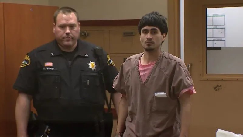 Shooting suspect crashes into Pierce County deputy's patrol car while fleeing scene