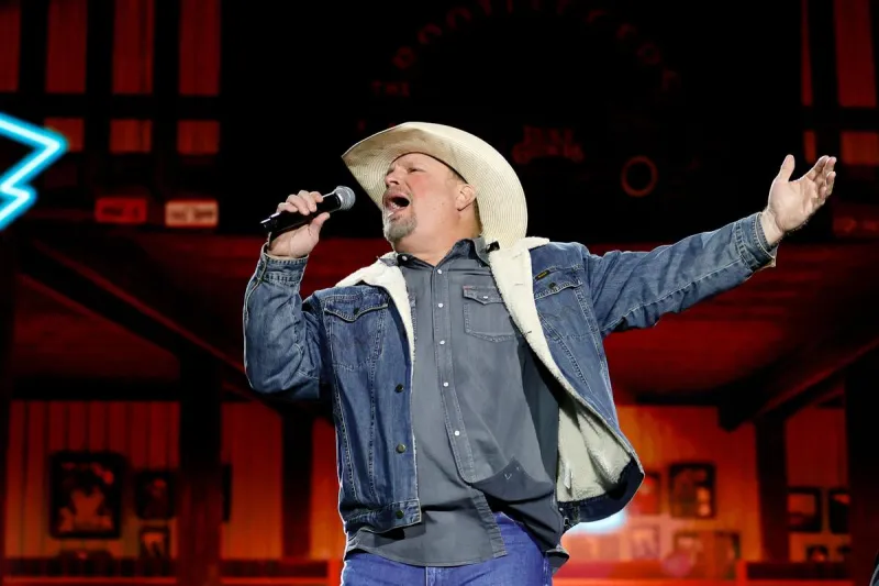 Garth Brooks Brings His Tour to Seattle This November