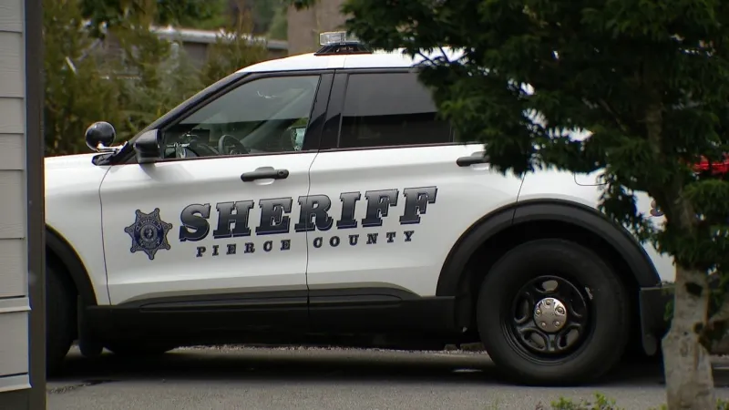 Woman accused of shooting boyfriend at Pierce County apartment complex