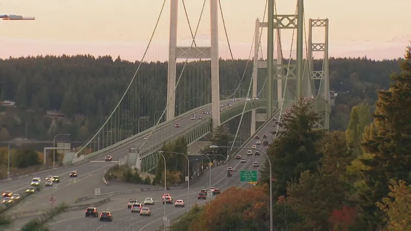Drivers warned of hour-long backups during 2-week Tacoma Narrows lane closures
