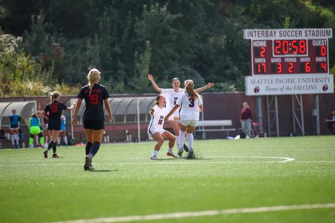 Cooke's Late Goal Lifts Falcons Past Wildcats, 2-1