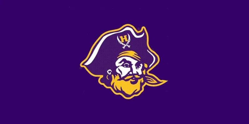 Highline's football Pirates score 26 in fourth quarter to beat Newport 38--7, earn second straight win