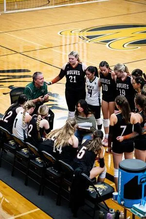 Wolves Sweep Geoducks