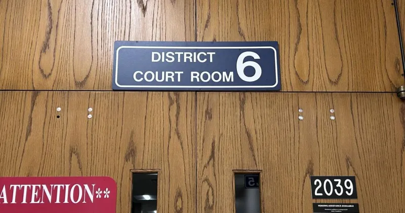 Who will take the bench? Eastwood, Knowles make their cases to voters