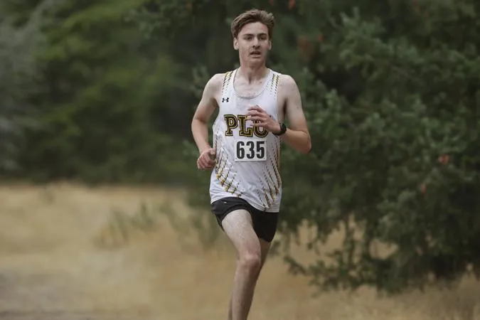 Men's XC Nets 5 PRs in Salem