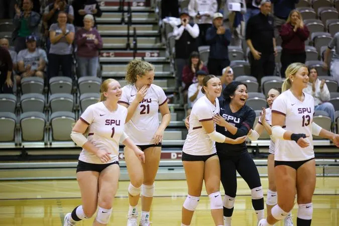 17 Blocks, Balanced Attack Lift Falcons Past Wolves in Five