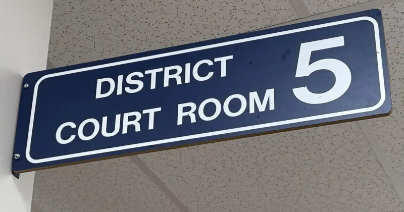 Eastwood, Knowles pitch fixes for clogged Cowlitz County courts